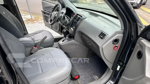 TUCSON 2.0 MPFI GLS 16V 143cv 2WD