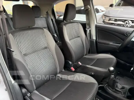ETIOS 1.5 XS 16V FLEX 4P MANUAL