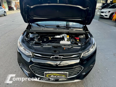 TRACKER 1.4 16V Turbo Midnight