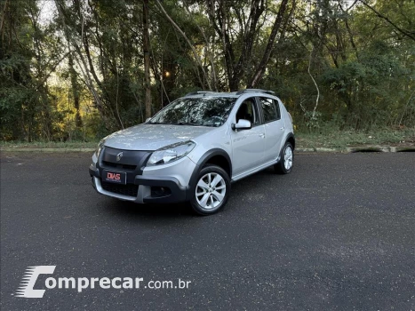 Renault SANDERO 1.6 Stepway 16V 4 portas