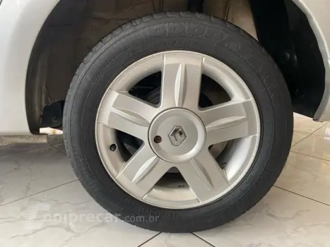 SANDERO 1.6 Privilège 8V