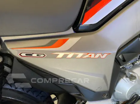 TITAN 160