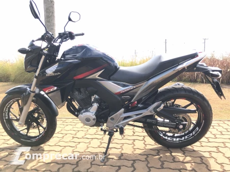 CB TWISTER 250F