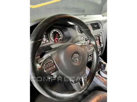 JETTA 2.0 TSI HIGHLINE 200CV GASOLINA 4P TIPTRONIC