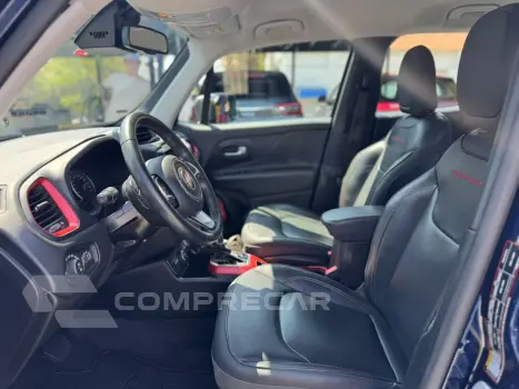 RENEGADE 2.0 16V Turbo Trailhawk 4X4