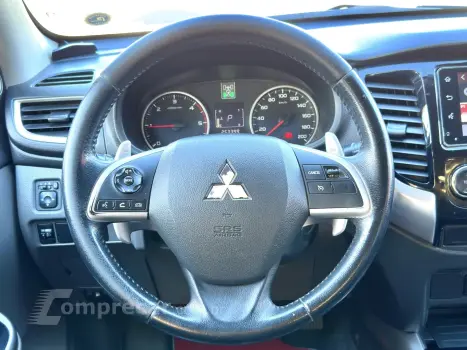 L200 TRITON 2.4 16V TURBO DIESEL SPORT HPE TOP CD 4P 4X4 AUT