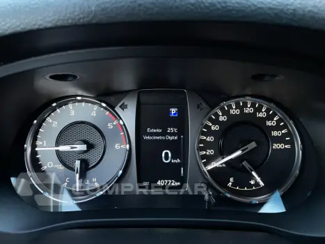 HILUX 2.8 D-4D TURBO DIESEL CD SRX PLUS 4X4 AUTOMÁTICO