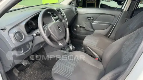 Logan 1.0 16V 4P FLEX AUTHENTIQUE