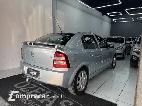 ASTRA 2.0 MPFI Advantage 8V