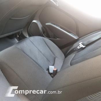 HB20 1.6 Comfort Plus 16V