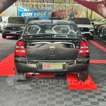 ASTRA HB 4P ADVANTAGE