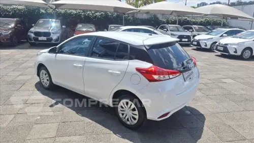 YARIS 1.3 16V FLEX XL LIVE MULTIDRIVE