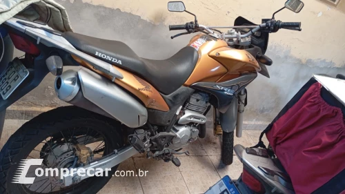 HONDA XRE300