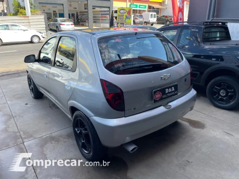 CELTA 1.0 MPFI LT 8V
