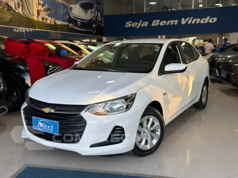 CHEVROLET ONIX SEDAN Plus LT 1.0 12V Flex 4p Mec. 4 portas