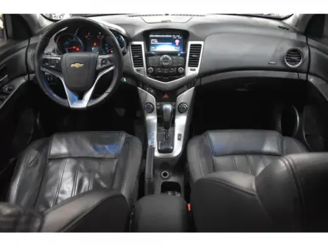 CRUZE HATCH - 1.8 LTZ SPORT6 16V 4P AUTOMÁTICO