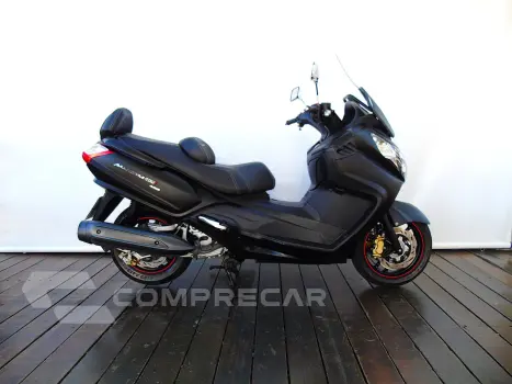 DAFRA MAXSYM 400i