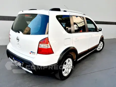 LIVINA X-GEAR SL/X-GEAR 1.8 Flex F. Aut.