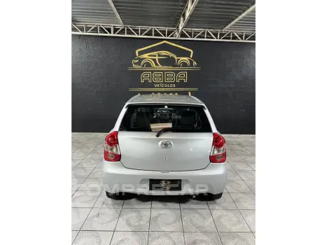 ETIOS 1.3 XS 16V FLEX 4P MANUAL