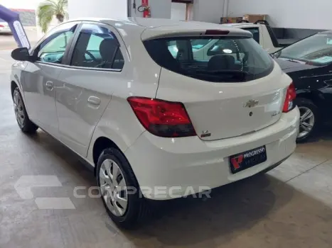 ONIX - 1.4 MPFI LT 8V 4P MANUAL