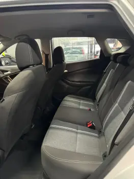 Tracker LT 1.0 Turbo Automática
