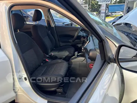 KICKS Active 1.6 16V Flex Aut.