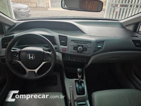 CIVIC - 1.8 LXS 16V 4P AUTOMÁTICO