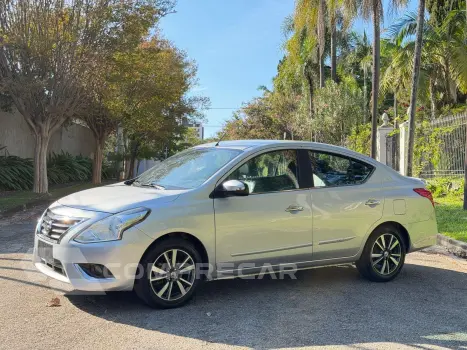 VERSA 1.6 16V Unique