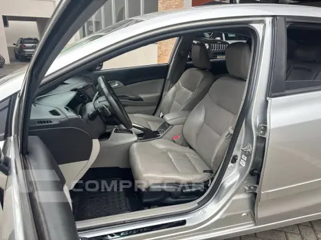 Civic Sedan LXR 2.0 Flexone 16V Aut. 4p