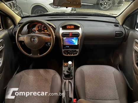 Corsa Sed. Premium 1.4 8V ECONOFLEX 4p