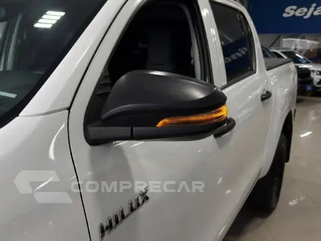 Hilux CD 4x4 2.8 Diesel Mec.