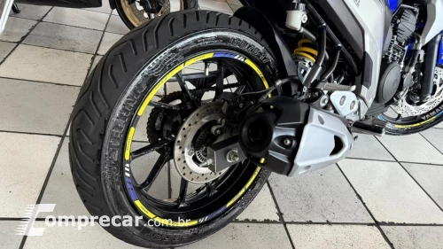 FZ25 ABS