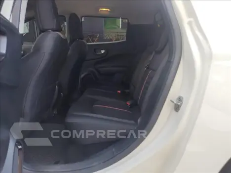 TORO 2.0 16V Turbo Freedom 4WD