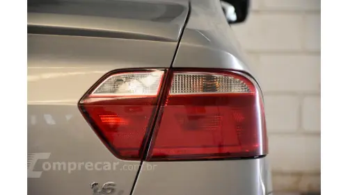 VOYAGE - 1.6 MI HIGHLINE 8V 4P MANUAL