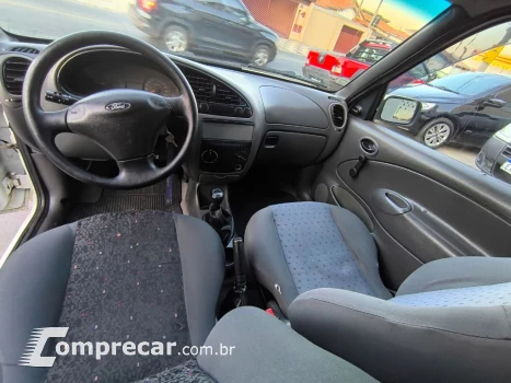 Courier 1.6 L/ 1.6 Flex