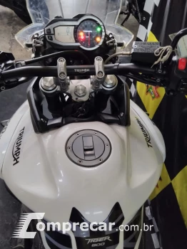 Tiger 800 XRX
