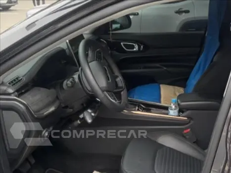 COMMANDER 1.3 T270 Turbo Limited