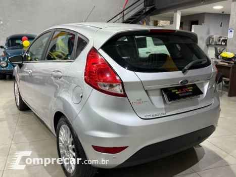FIESTA HATCH - 1.6 TITANIUM HATCH 16V 4P AUTOMÁTICO