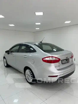 FIESTA 1.6 MPI First Sedan 8V