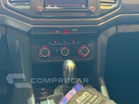 AMAROK 3.0 V6 TDI DIESEL COMFORTLINE CD 4MOTION AUTOMÁTICO