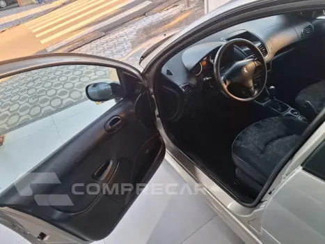 207 1.4 XR Passion 8V