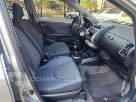 Fit 1.4 16V 4P LX FLEX