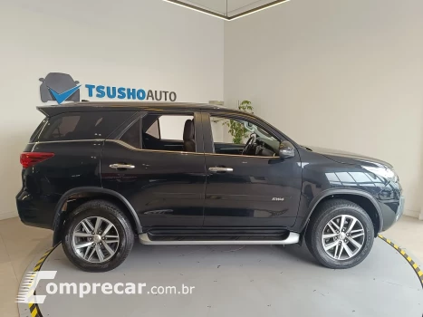 HILUX SW4 2.8 SRX 4X4 7 LUGARES 16V TURBO INTERCOOLER  4P AU
