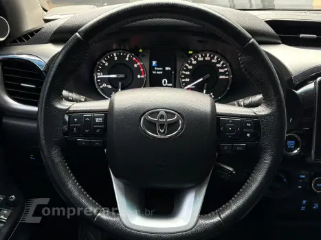 HILUX 2.8 D-4d Turbo CD SRX 4X4