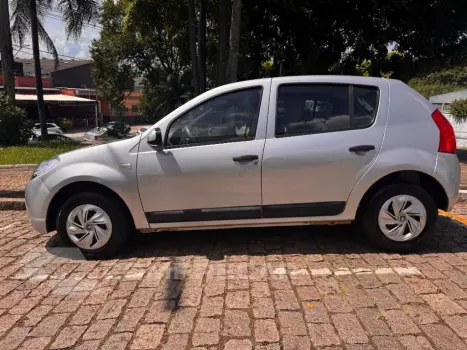 SANDERO Authentique Hi-Flex 1.0 16V 5p