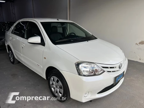 ETIOS 1.5 XS Sedan 16V