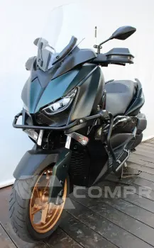 YAMAHA XMAX ABS