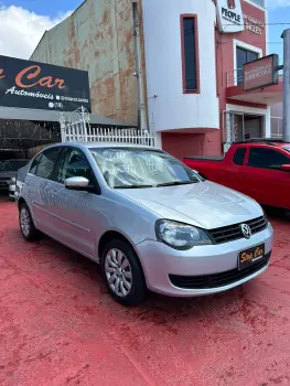 POLO SEDAN 1.6 MI 8V