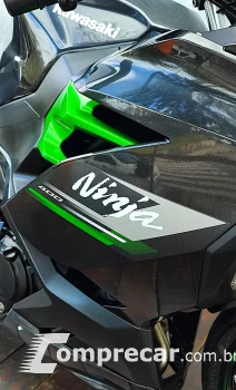 KAWASAKI NINJA 400