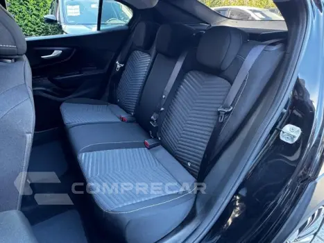 FASTBACK - 1.0 TURBO 200 HYBRID AUDACE CVT